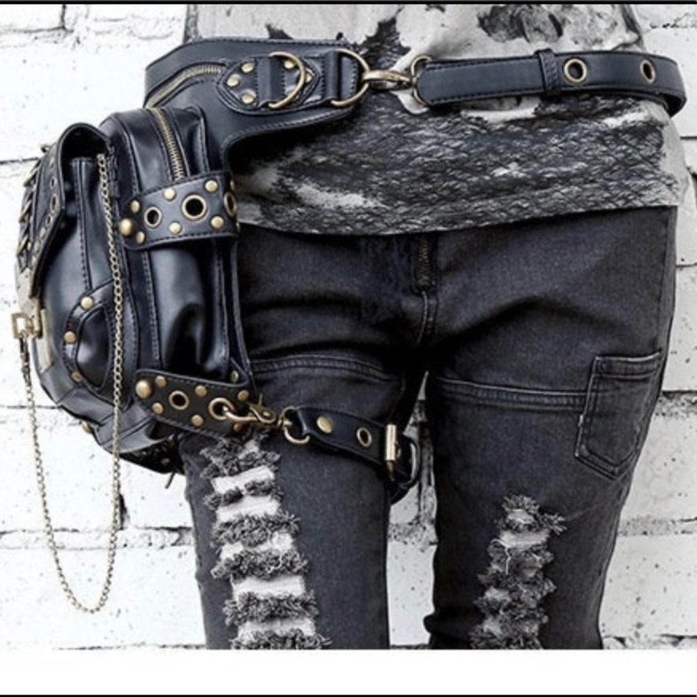 Steel Master Steampunk Waist Bag/Leather Goth Hip Holster